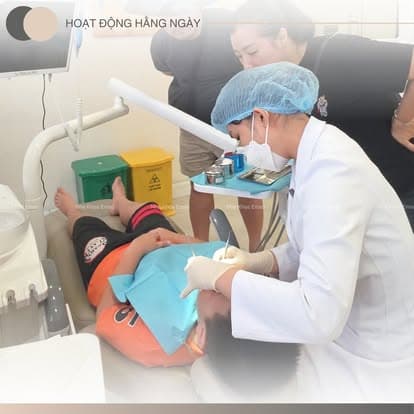 Răng Sứ Thẩm Mỹ